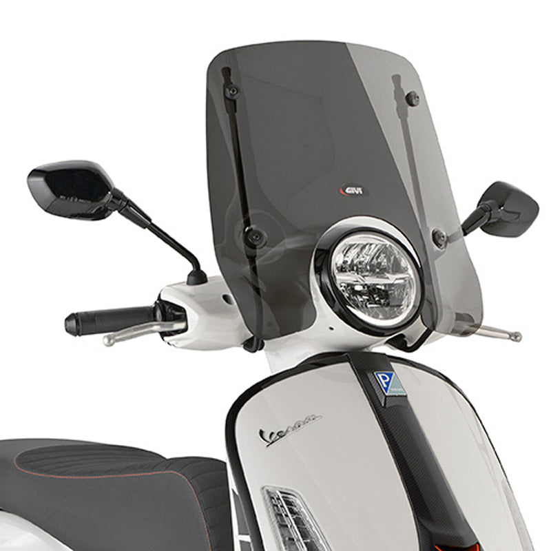 GIVI 104S Smoked Windshield for Vespa