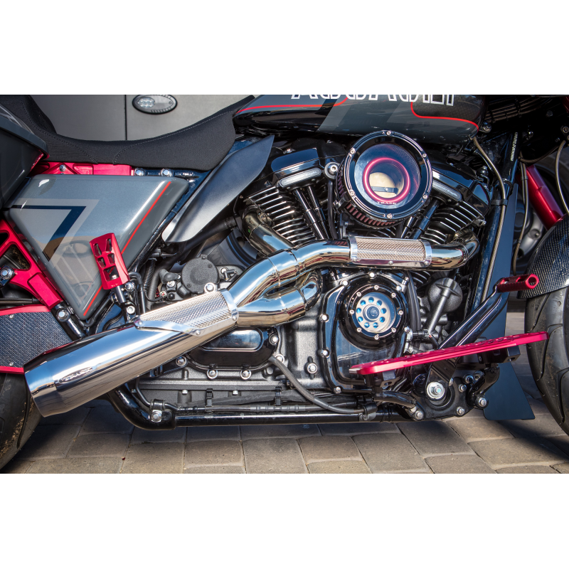 TRASK M8 CAM COVER Black Application Shot - Driven Powersports