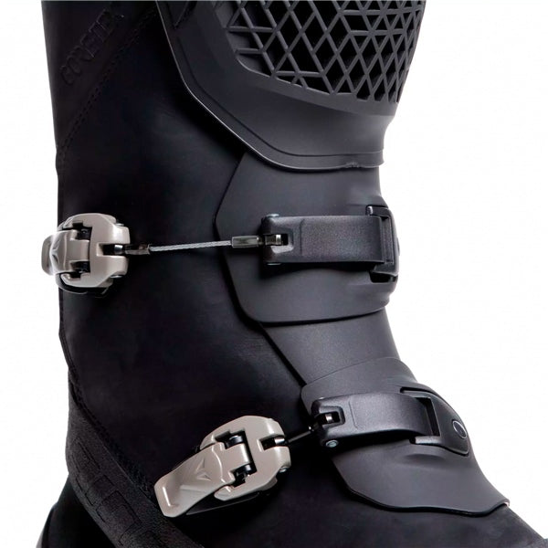 Dainese Seeker Gore-Tex Boots - Men Black 38 - Driven Powersports