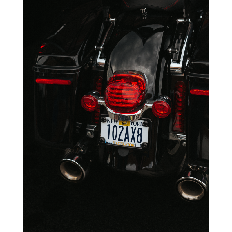 CUSTOM DYNAMICS 99-19 MODELS TAILIGHT LP WO/WND Red Application Shot - Driven Powersports