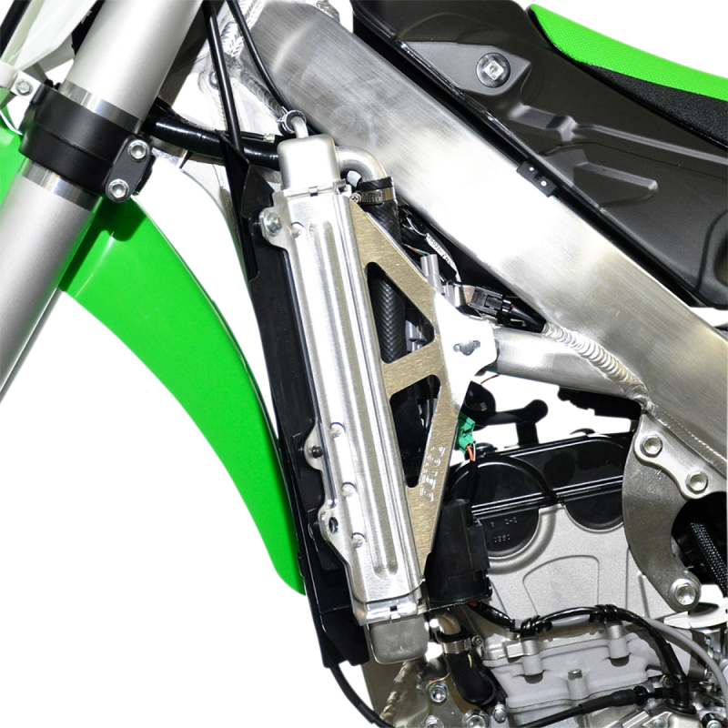 DEVOL ENGINEERING RAD BRACE DVOL 0122-2501 Application Shot - Driven Powersports