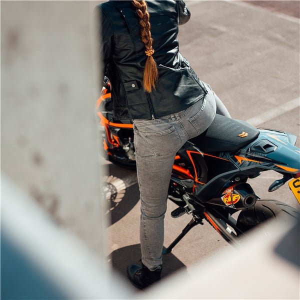 BULL - IT WILLOW JEANS - DRIVEN Canada's Powersports 50596840112035059684011203