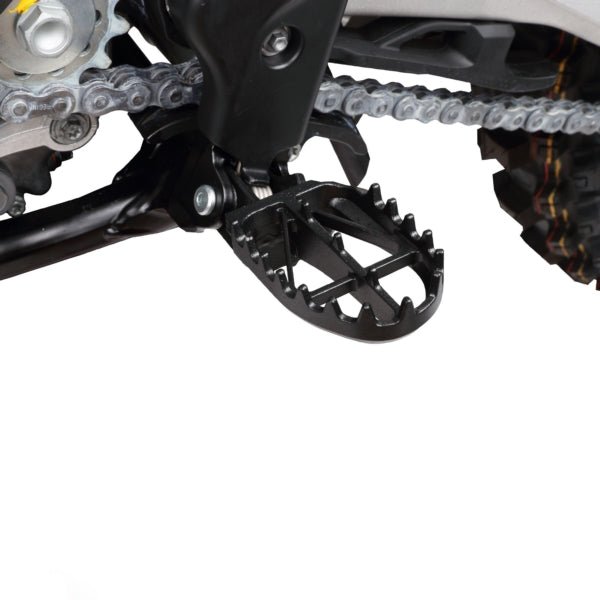 DRC/ZETA/UNIT ULTRA WIDE FOOT PEG (D48 - 02 - 882) - DRIVEN Canada's Powersports 4547836240744D48 - 02 - 882