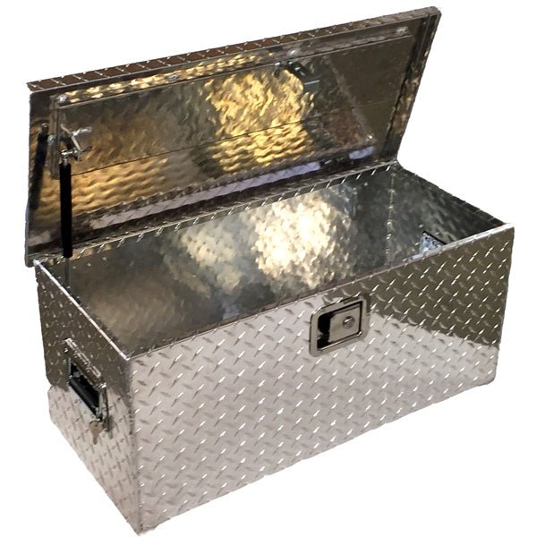 HORNET OUTDOORS TOOL BOX 31" DIAMOND PLATE ALU - DRIVEN Canada's Powersports 882834027824R - 3031