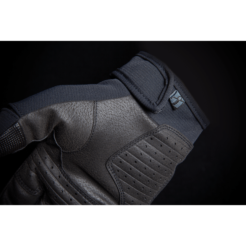 ICON GLOVE STORMHAWK CE - DRIVEN Canada's Powersports 3301 - 39653301 - 3965