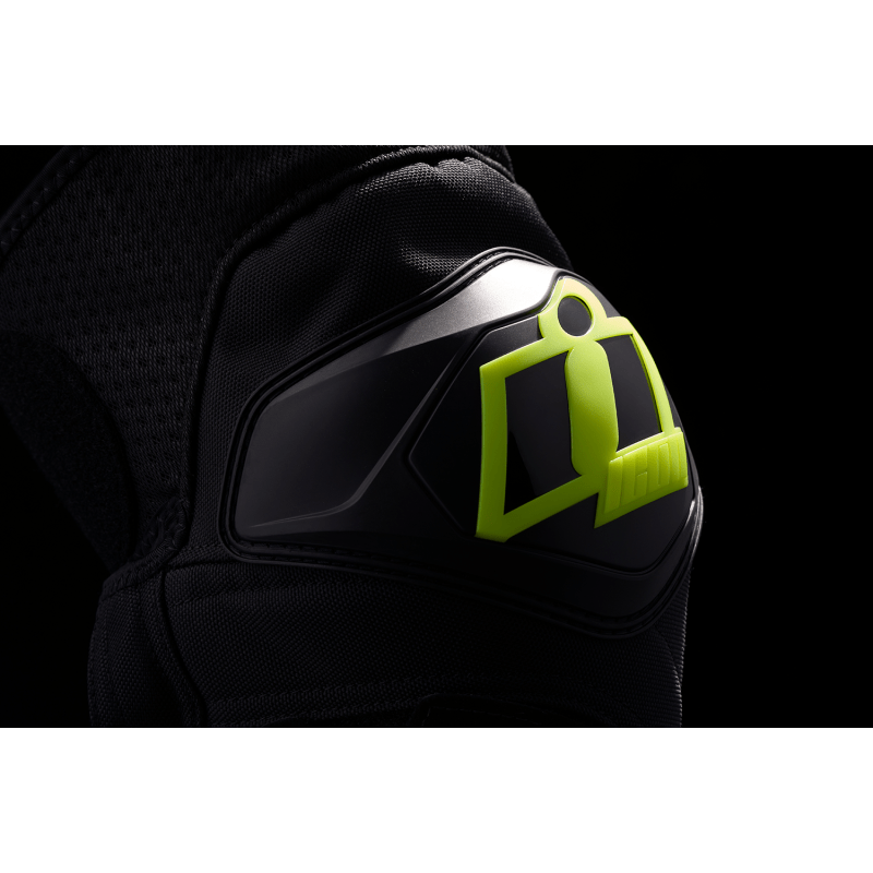 ICON KNEEPD CLVRLF2 CE - DRIVEN Canada's Powersports 2704 - 05672704 - 0567