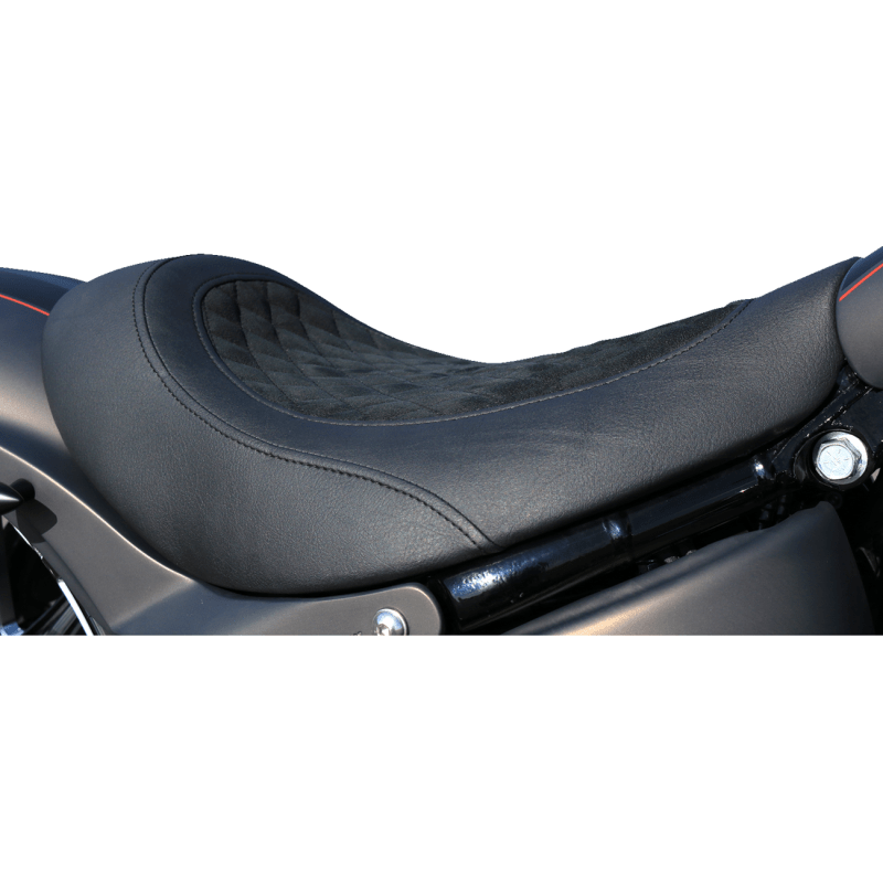 KODLIN SOLO SEAT FOR M8 BREAKOUT/FATBOY W/RR FNDR & TANK - DRIVEN Canada's Powersports K59660