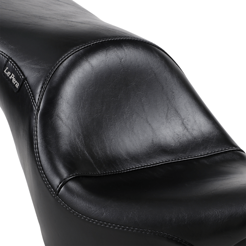 LE PERA 18 - 19 + FXBB & FLSL MAVERICK SMOOTH REAR 2 UP SEAT - DRIVEN Canada's Powersports LY - 910S