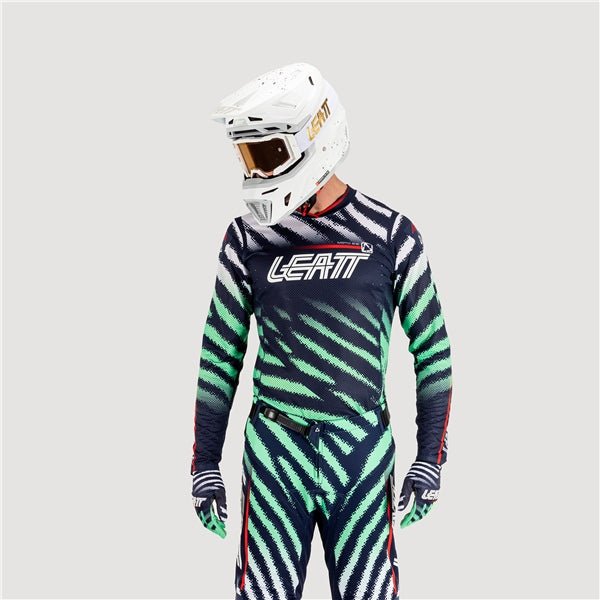 LEATT JERSEY MOTO 5.5 ULTRAWELD MATCHA - DRIVEN Canada's Powersports 60095565033975025300201