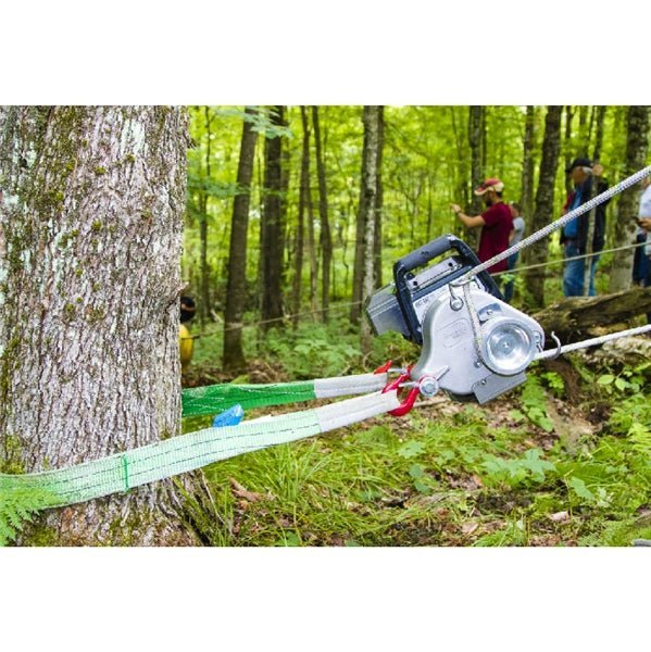 PortableWinch Battery - Powered Winch With Accessories - DRIVEN Canada's Powersports 690581023477PCW3000-LI-A