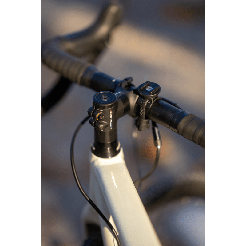 SP CONNECT SP UNIVERSAL BIKE MOUNT (53342) - DRIVEN Canada's Powersports 402801753342353342