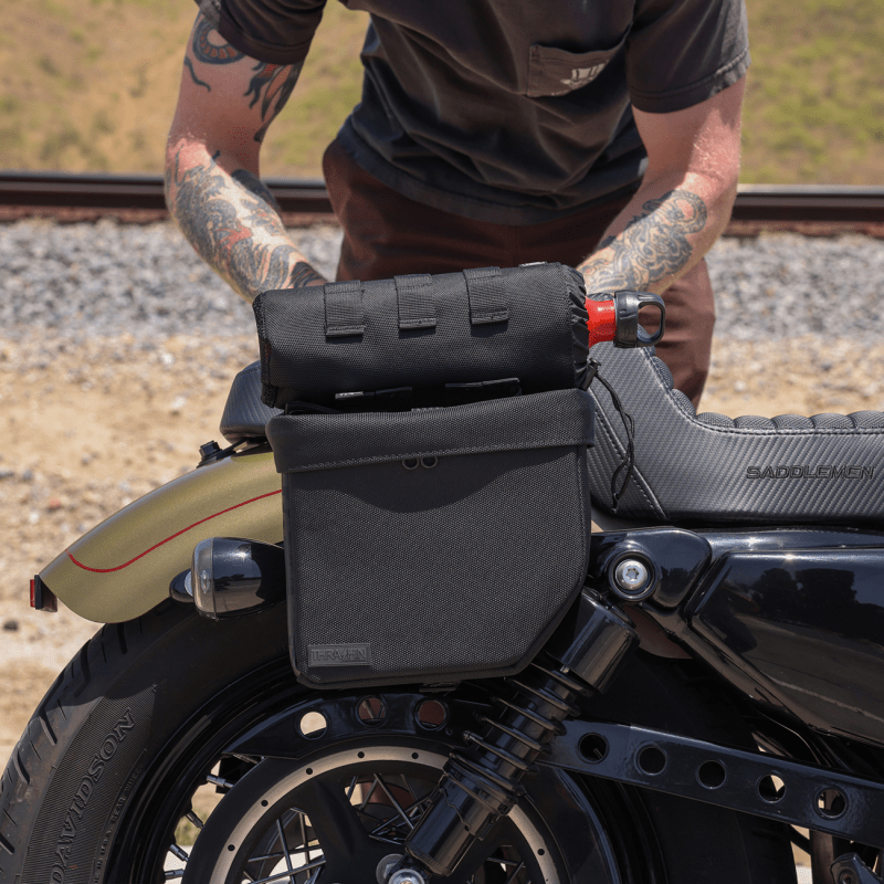 THRASHIN SUPPLY CO. SADDLEBAGS ESSENTIAL MINI 8L (TSB - 0019) - DRIVEN Canada's Powersports TSB - 0019