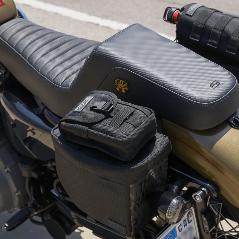 THRASHIN SUPPLY CO. SADDLEBAGS ESSENTIAL MINI 8L (TSB - 0019) - DRIVEN Canada's Powersports TSB - 0019