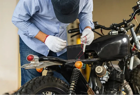 How to Choose a Motorcycle Battery: AGM vs Lithium vs Conventional