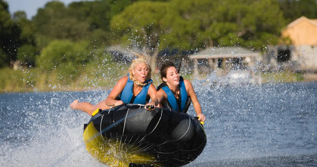How to Choose a Towable Tube in Canada: Gear, Safety & Float Day Setup