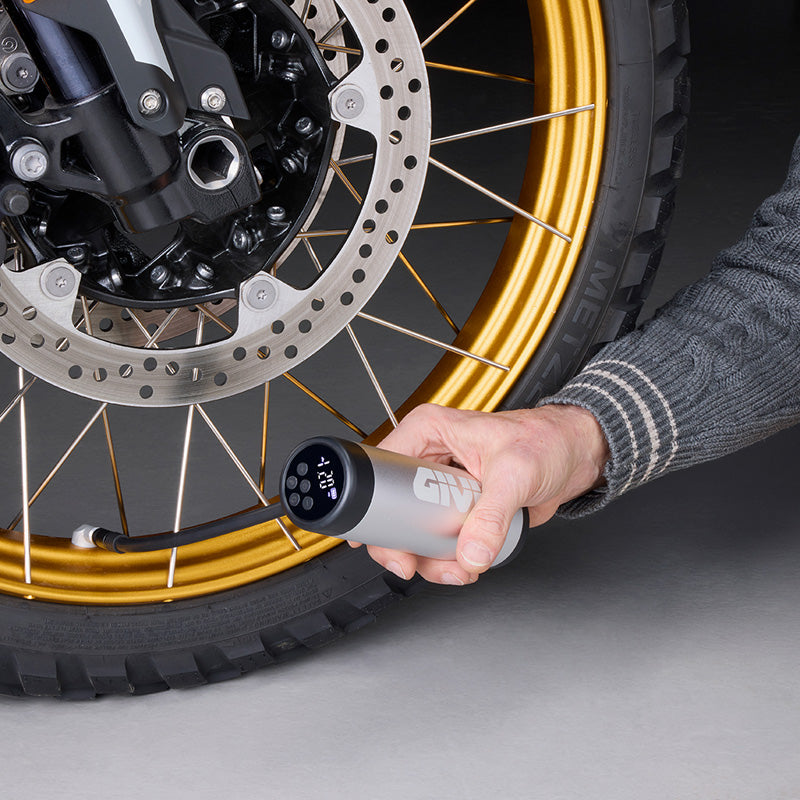 S502 Rechargeable Air Compresssor - Driven Powersports