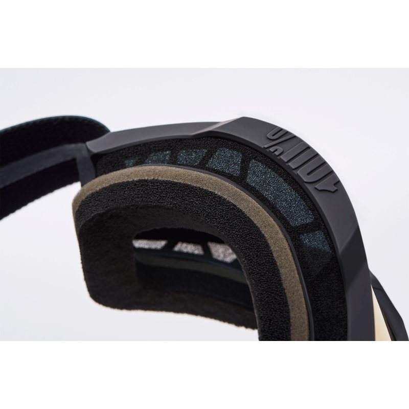 100% ACCURI 2 GOGGLE EL DIABLO MIRROR TRUE GOLD LENS (50014 - 00026) - DRIVEN Canada's Powersports 19626103701250014 - 00026