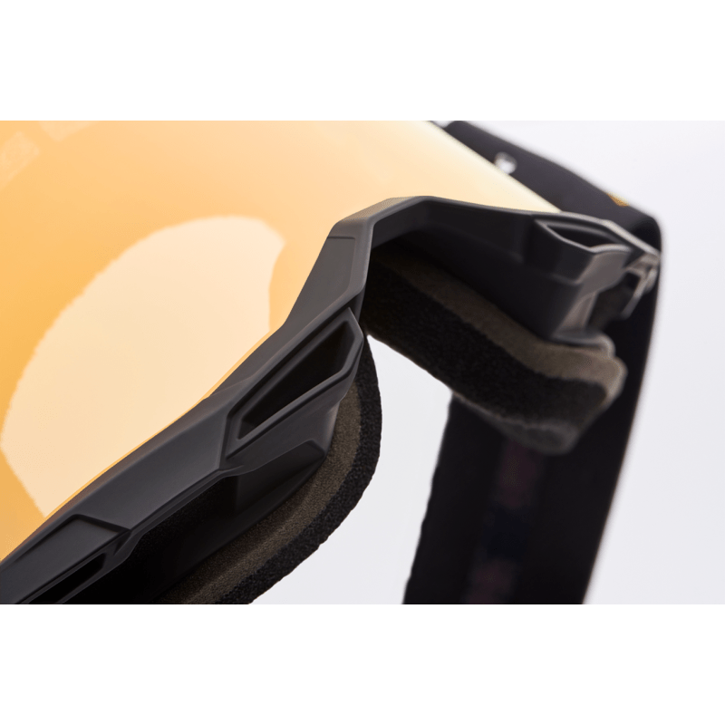 100% ACCURI 2 GOGGLE EL DIABLO MIRROR TRUE GOLD LENS (50014 - 00026) - DRIVEN Canada's Powersports 19626103701250014 - 00026