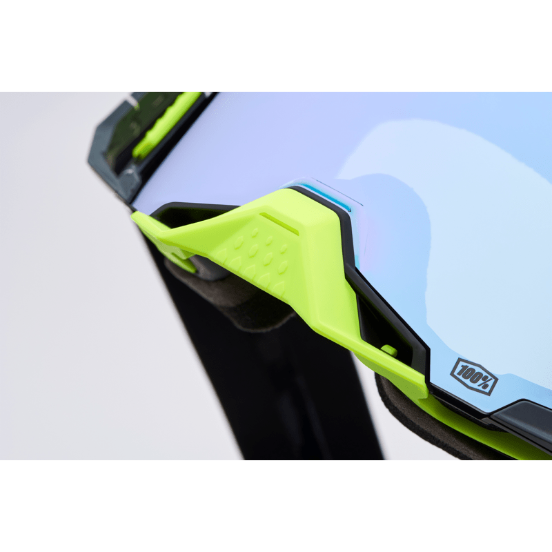 100% ARMEGA GOGGLE ANTIBIA MIRROR SILVER FLASH LENS (50005 - 00022) - DRIVEN Canada's Powersports 19626103712850005 - 00022