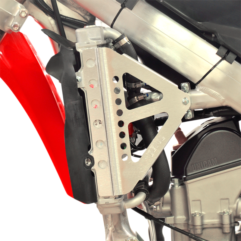 DEVOL ENGINEERING RAD BRACE DVOL 0122-1201 Application Shot - Driven Powersports