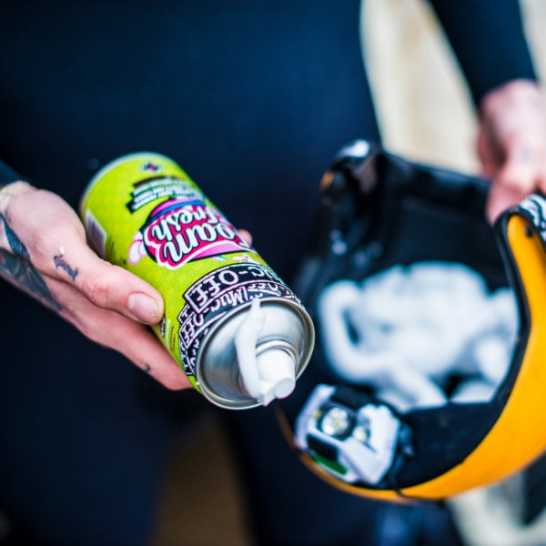 MUC OFF HELM CLEANER FOAM 400ML (199US) - Driven Powersports