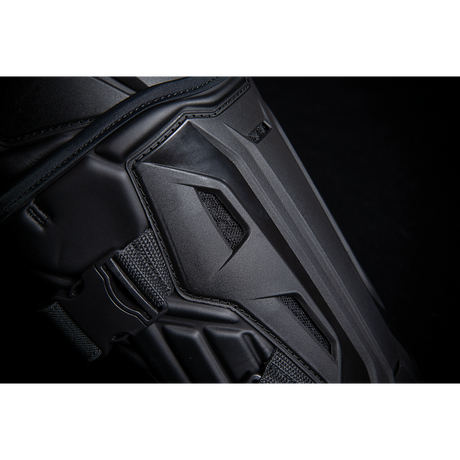 ICON KNEE FIELD ARMOR3 Black Lifestyle - Driven Powersports