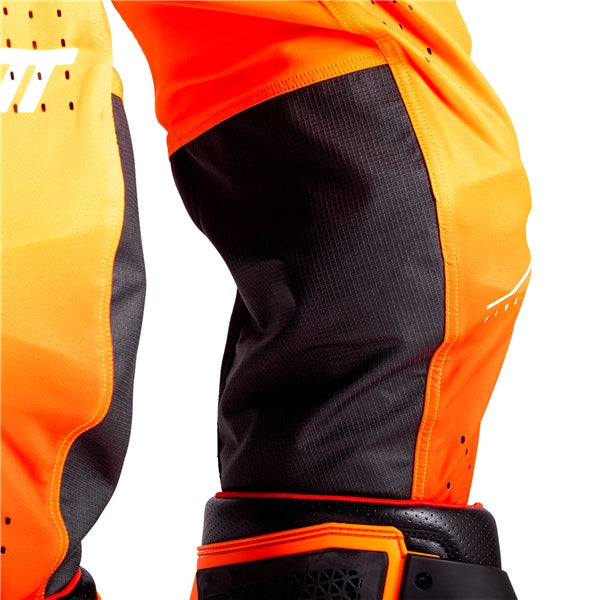 Leatt Pant 5.5 I.K.S - V26 Orange 30 - Driven Powersports