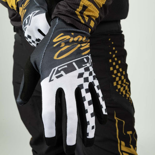 509 4 LOW GLOVES - Driven Powersports Inc.843614194648F07000700-120-503