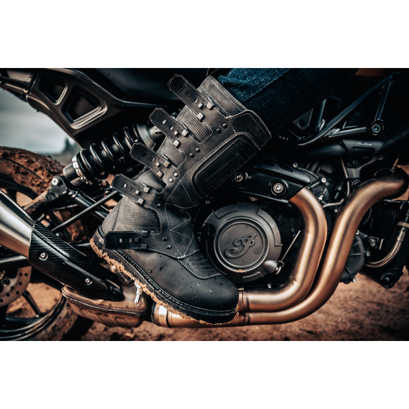 ICON BOOT ELSINORE2 CE Black Lifestyle - Driven Powersports