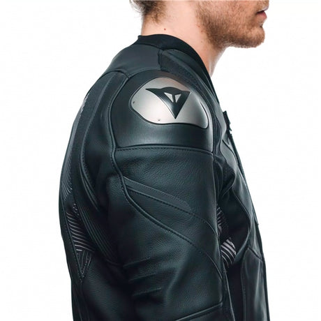 Dainese Avro 5 Jacket - Men 46 - Driven Powersports