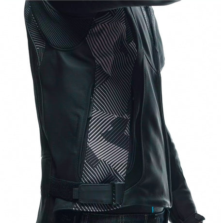 Dainese Avro 5 Jacket - Men 46 - Driven Powersports