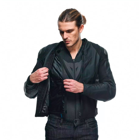Dainese Avro 5 Jacket - Men 46 - Driven Powersports