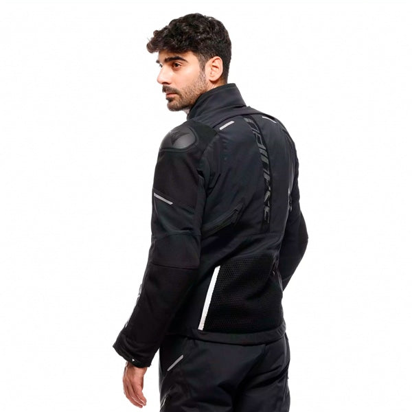 Dainese Carve Master 4 Gore-Tex Jacket - Men Black 44 - Driven Powersports