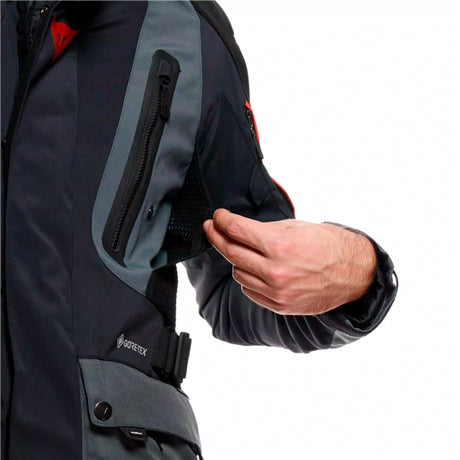 Dainese Carve Master 4 Gore-Tex Jacket - Men 44 - Driven Powersports