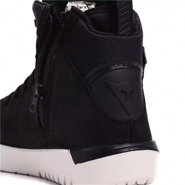 Dainese Metractive D-WP Shoes - Men Black/White 39 - Driven Powersports