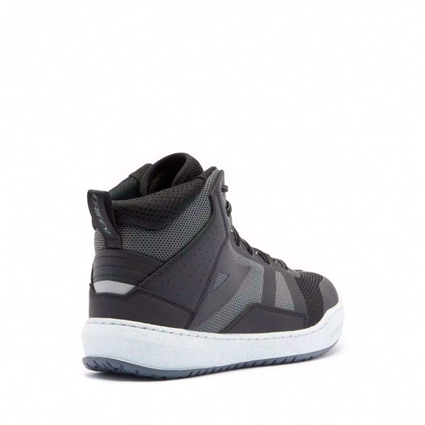 Dainese Suburb Air Shoes - Men Black/White 39 - Driven Powersports