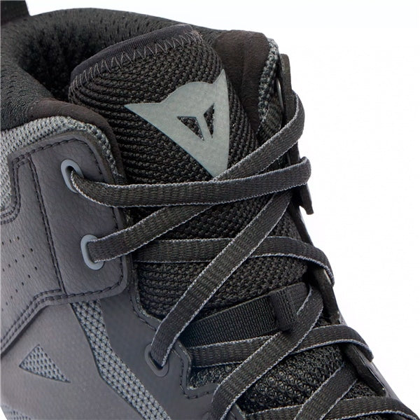 Dainese Suburb Air Shoes - Men Black/White 39 - Driven Powersports