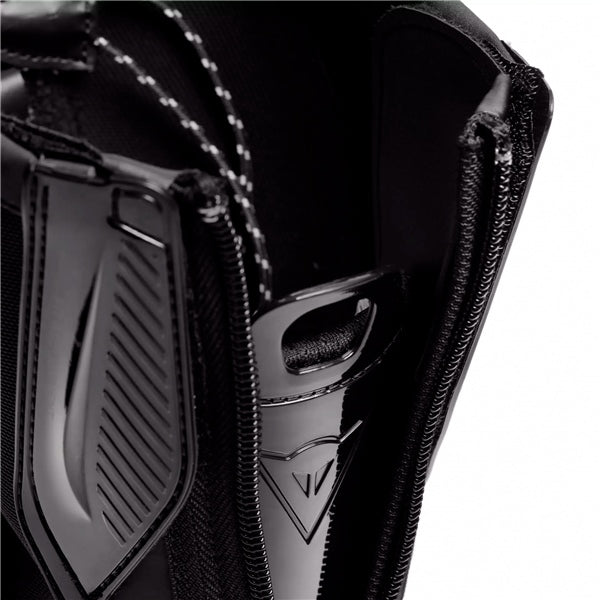 Dainese Torque 4 Boots - Men Black 38 - Driven Powersports