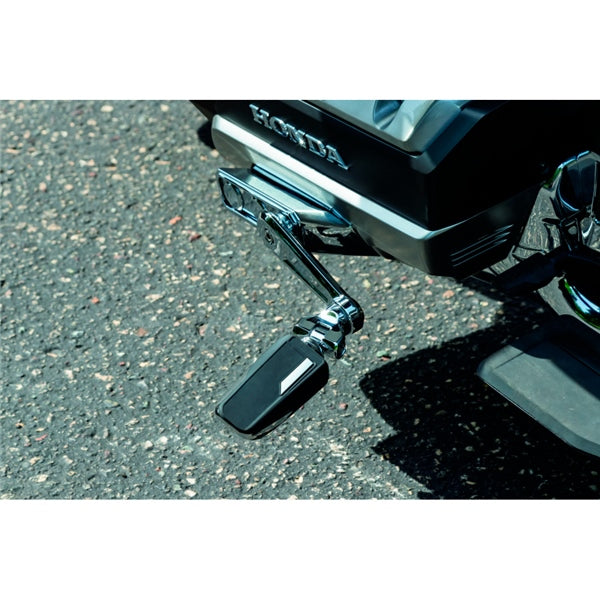 Kuryakyn Omni Cruise Mount with Pegs For Honda Charcoal - Driven Powersports