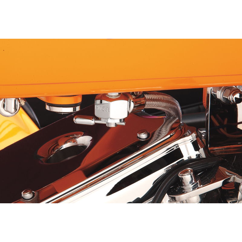 PINGEL 3/8NPT SMOOTH HEX 180DEG INWARD G/VALVE Application Shot - Driven Powersports