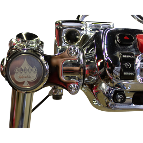 KLOCK WERKS MOUNT IO CHALENGR Chrome Application Shot - Driven Powersports