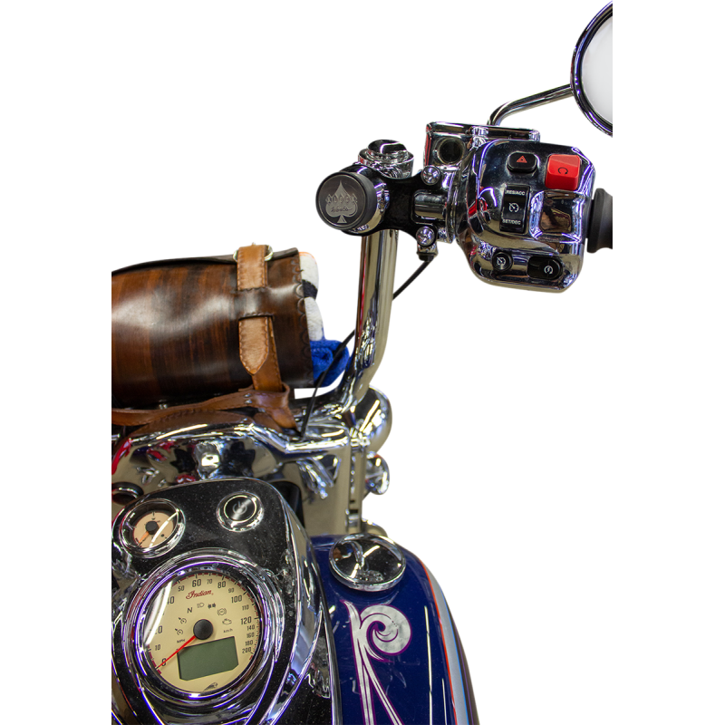 KLOCK WERKS MOUNT IO CHALENGR Black Application Shot - Driven Powersports