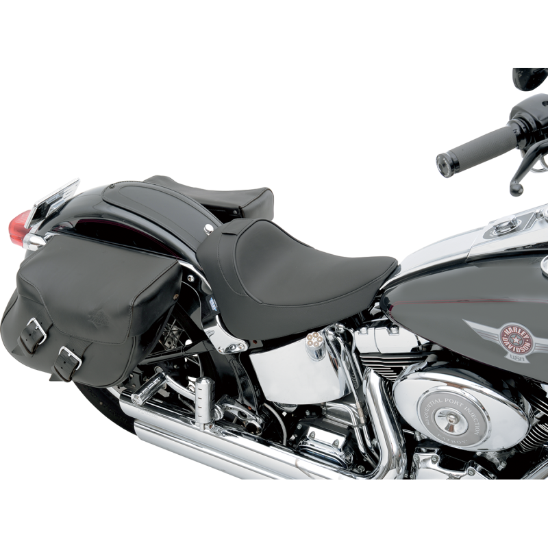 DRAG SPECIALTIES 00-05 FX/FLST SOLO SEAT SMOOTH F/B/REST Application Shot - Driven Powersports