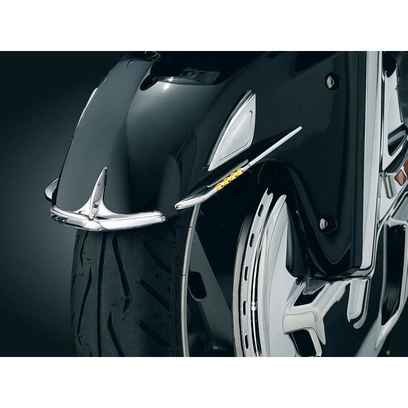 KURYAKYN 01-17 GL18/F6B FRONT FENDER TIP PN 7321 Application Shot - Driven Powersports