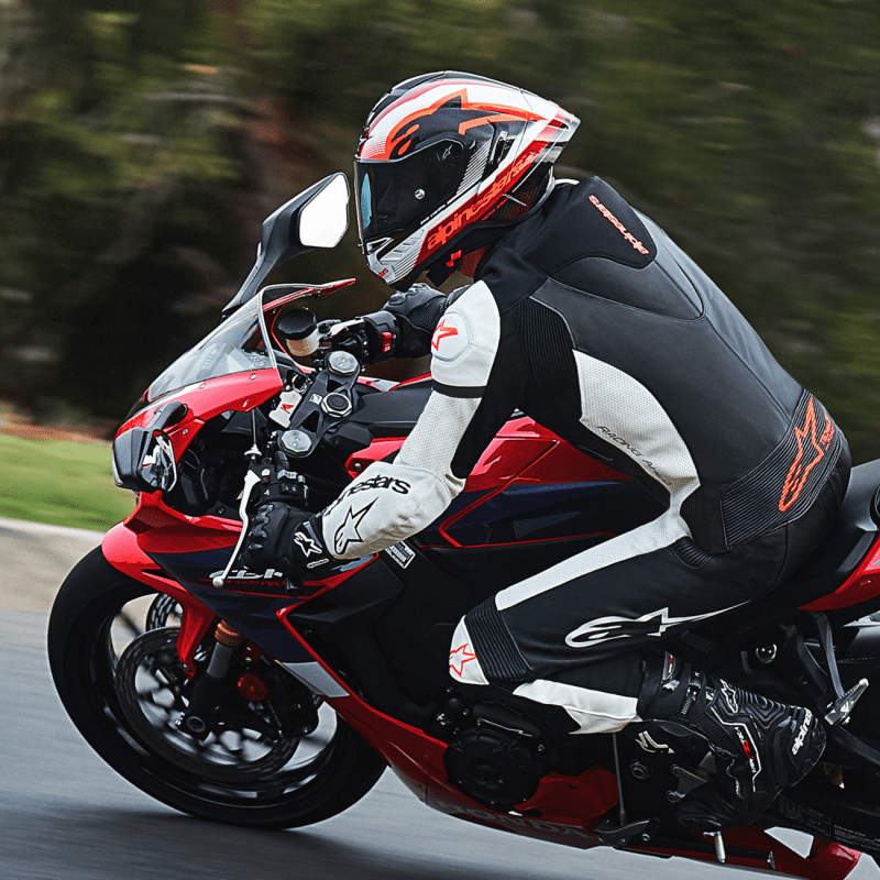 Alpinestars S - R10 Team Helmet CRB/R/W - DRIVEN Canada's Powersports 8059347376108200224-1352-XS