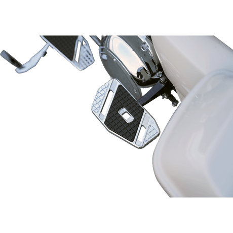 ARLEN NESS FLOORBOARD PAS SPDLNR CHM (410 - 029) - DRIVEN Canada's Powersports 410 - 029