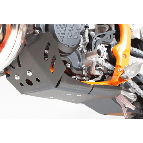 AXP RACING XTR SKIDPLATE 8MM KTM - HUS SX - XC TC - TX 250 - 300 (AX1420) - DRIVEN Canada's Powersports AX1420