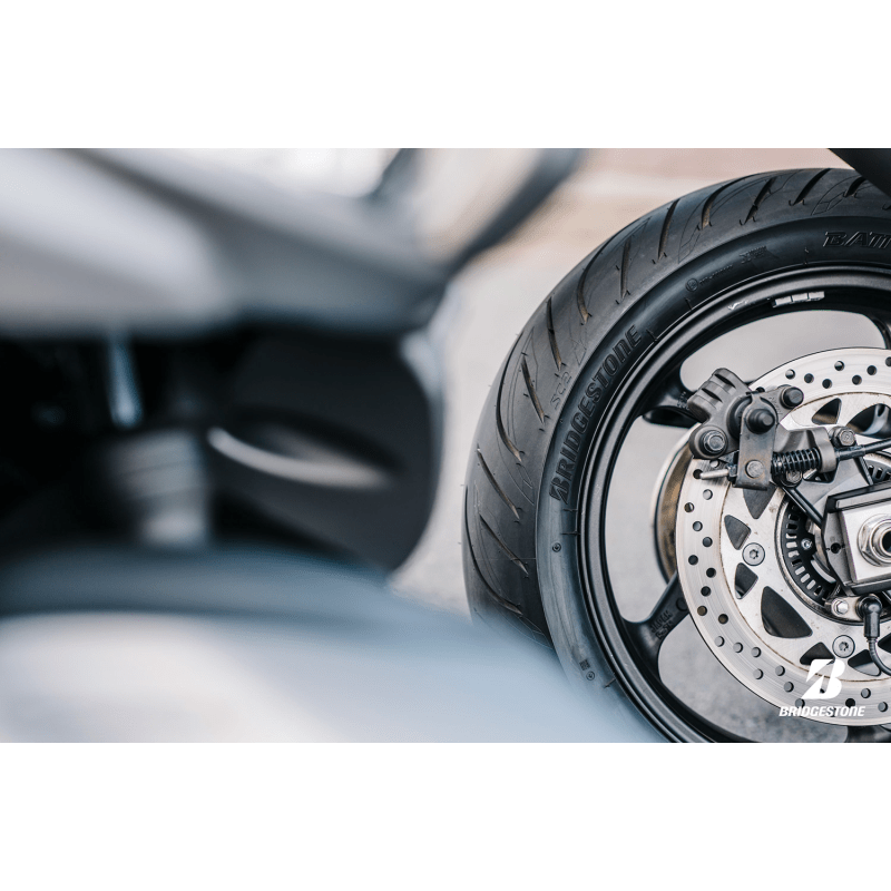 BRIDGESTONE 160/60R14 65H BATTLAX SC2 REAR SCOOTER (8927) - DRIVEN Canada's Powersports 0929713113918927