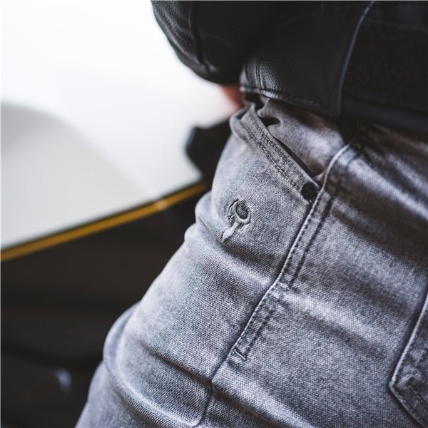 BULL - IT JEANS MASTIFF SLIM REG MEN 38/32 - DRIVEN Canada's Powersports 50596840124395059684012439
