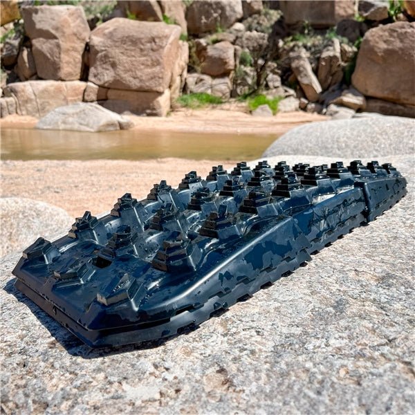 CALIBER XTRAX RECOVERY BOARD - DRIVEN Canada's Powersports 77942132531213567 - BLK